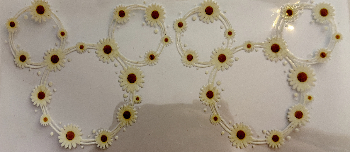 Daisy Mouse Floral Outline